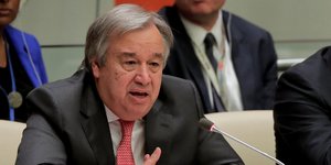 Φωτογραφία: Ο Αντόνιο Γκουτέρες ζητά άμεση παύση των εχθροπραξιών στην «επί γης κόλαση» της Ανατολικής Γούτας/AP