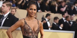 Η Χάλι Μπέρι στις Χρυσές Σφαίρες