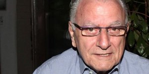 Κώστας Χαρδαβέλλας