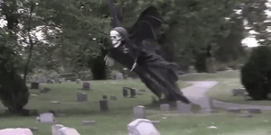 Φρικιαστικό βίντεο: Η φάρσα που έκανε τους πάντες να τρέχουν να κρυφτούν από τρό