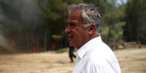 Κατάσβεση πυρκαγιάς στο Μικροχώρι Αττικής. Φωτογραφία: Menelaos Myrillas / SOOC