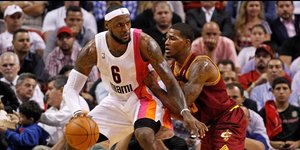 Ακάθεκτοι Χιτ και Θάντερ-Ρεκόρ Πιρς [βίντεο]