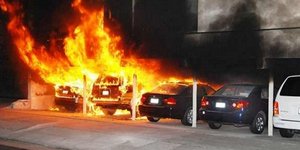 Συνεχίζονται οι εμπρησμοί στο Χόλυγουντ - Ανθρωποκυνηγητό από την Αστυνομία