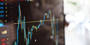 Χαμηλότερο οι αποδόσεις των ομολόγων/ Φωτογραφία: ΑΡ
