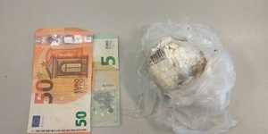 Συνελήφθη 30χρονος για κατοχή ναρκωτικών και όπλων/ Φωτογραφία hcg.gr