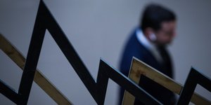 Με σημαντικές απώλειες έκλεισαν οι τιμές των μετοχών στην τελευταία συνεδρίαση της εβδομάδας (Φωτο: Eurokinissi)