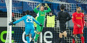 Πανέμορφο γκολ του Χουλκ με σουτ «κεραυνό» κόντρα στη Λίβερπουλ [βίντεο]