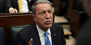 Ο Toύρκος υπουργός Άμυνας