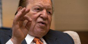 Δισεκατομμυριούχος μεγιστάνας κοιτάζει προς την Ελλάδα -Εξετάζει την κατασκευή κ