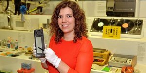 IBM Simon: Το πρώτο «έξυπνο» κινητό τηλέφωνο έγινε 20 ετών -Είχε τεράστιο μέγεθο