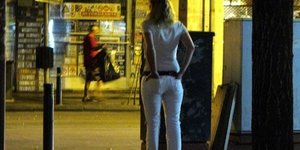 Σοκ - Πέντε στους 100 πελάτες των ιερόδουλων θετικοί στον ιό του AIDS