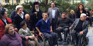 Κοντά στα άτομα με κινητικές αναπηρίες ο Αρχιεπίσκοπος: Είστε παράδειγμα θάρρους