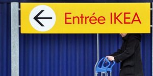 H IKEA κατασκόπευε
