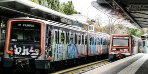 συρμός του ηλεκτρικού σιδηρόδρομου/Φωτογραφία: Eurokinissi