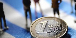 Δυσοίωνες προβλέψεις από το ΙΟΒΕ: Δεν αποκλείει ύφεση και το 2014