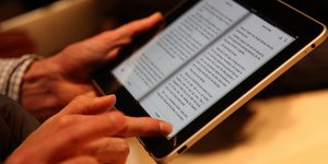 Η Apple κρίθηκε ένοχη για συνωμοσία χειραγώγησης των τιμών στα e-books