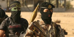 ΕΛ.ΑΣ.: Δεν εκπαιδεύονται τζιχαντιστές στην Ελλάδα -Εγιναν έρευνες στο Μαρκόπουλ