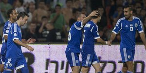 «Κρέμασε» τον τερματοφύλακα με εξαιρετικό τελείωμα [βίντεο]