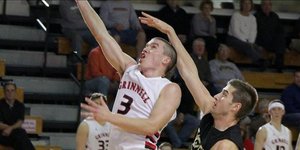 Απίστευτη επίδοση: πέτυχε 138 πόντους σε έναν αγώνα [βίντεο]