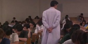 Τα πιο πρωτότυπα σκονάκια για εξεταστική που έχετε δει ποτέ [βίντεο]