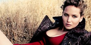 Η πρωταγωνίστρια του Hunger Games είναι η νέα μούσα του οίκου Dior