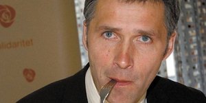 Ο πρωθυπουργός που άλλαξε ρόλο και έγινε ταξιτζής [βίντεο]