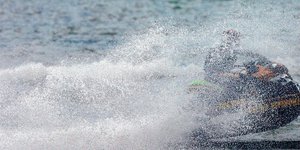 Τούρκοι έφτασαν στη Χίο με τζετ σκι για να ληστέψουν τράπεζα / Φωτογραφία Αρχείου: Associated Press (KEYSTONE/Edi Engeler)