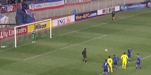 Εστειλε την μπάλα στα... ουράνια με εκτέλεση πέναλτι [βίντεο]