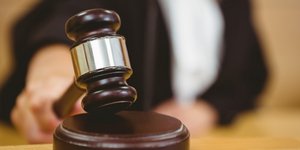 Το Ευρωπαϊκό Δικαστήριο ζήτησε από την Πολωνία να αναστείλει την αμφιλεγόμενη μεταρρύθμιση του Ανώτατου Δικαστηρίου/ φωτογραφία: pixabay