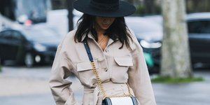 Mια street style εμφάνιση στους δρόμους της πόλης/ Φωτογραφία: Shutterstock