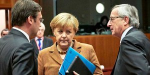 Γιούνκερ: Σίγουρος για την επίτευξη συμφωνίας για την Ελλάδα τη Δευτέρα 