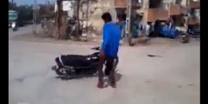 Ξεκαρδιστικό βίντεο: Πως ένας «κάγκουρας» με μηχανάκι πήρε το μάθημά του από μια