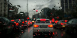 Βροχερός ο καιρός (Φωτογραφία: EUROKINISSI/ΓΙΩΡΓΟΣ ΚΟΝΤΑΡΙΝΗΣ)