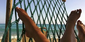 Μίνι καύσωνας και νεφώσεις συνθέτουν το σκηνικό του καιρού την Κυριακή