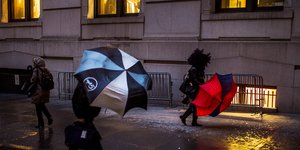 Εντονα καιρικά φαινόμενα αναμένονται στη Βρετανία / Φωτογραφία: (AP Photo/Andres Kudacki)