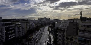 Αραιές νεφώσεις την Τετάρτη (Φωτογραφία: EUROKINISSI/ ΓΙΑΝΝΗΣ ΠΑΝΑΓΟΠΟΥΛΟΣ)