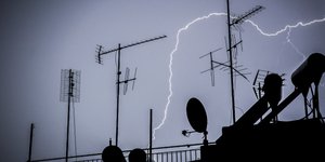 Καταιγίδα στην Αθήνα (Φωτογραφία: EUROKINISSI/ΣΤΕΛΙΟΣ ΜΙΣΙΝΑΣ)