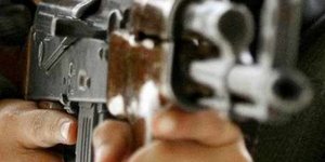 Ληστές γάζωσαν όχημα χρηματαποστολής με καραμπίνες και Καλάσνικωφ
