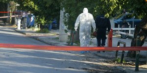 Καλάσνικοφ: Το όπλο της νέας τρομοκρατίας που προβληματίζει την ΕΛ.ΑΣ.