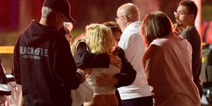 Μακελειό στην Καλιφόρνια (Φωτογραφία: AP Photo/Mark J. Terrill)