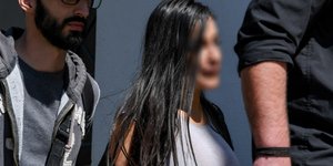 Η 32χρονη οδηγείται στον Εισαγγελέα- φωτογραφία intimenews