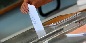 Οταν ψηφίζουν τα social media -Τι δείχνει η «κάλπη» του Twitter και του Facebook