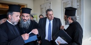 Συνάντηση Καμμένου με αντιπροσωπεία του Συνδέσμου Κληρικών/Φωτογραφία: Eurokinissi