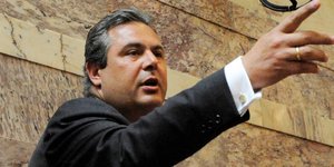 Καμμένος: Καταρρίπτονται τα τρομολαγνικά σενάρια περί επιστροφής στη δραχμή