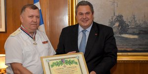 Πάνος Καμμένος και Gennady Mozhaev (Φωτογραφία: Υπουργείο Αμυνας)