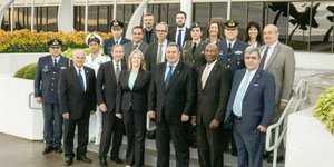 Στις εγκαταστάσεις της Lockheed Martin ο Πάνος Καμμένος/ Φωτογραφία: Twitter