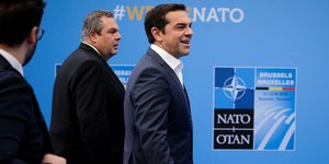 Ο Αλέξης Τσίπρας με τον Πάνο Καμμένο/ Φωτογραφία: Eurokinissi/ΓΡΑΦΕΙΟ ΤΥΠΟΥ ΥΠ.ΕΘΝΙΚΗΣ ΑΜΥΝΑΣ