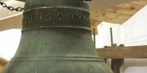 Ξεκόλλησε η καμπάνα και καταπλάκωσε έναν 14χρονο στην Κρήτη