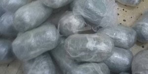 64 δέματα ακατέργαστης κάνναβης που κατέσχεσε η ΕΛΑΣ- ΦΩΤΟΓΡΑΦΙΑ: ΕΛΛΗΝΙΚΗ ΑΣΤΥΝΟΜΙΑ