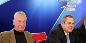 Ο αντιπρόεδρος των ΑΝΕΛ Παναγιώτης Σγουρίδης με τον Πάνο Καμμένο -Φωτογραφία αρχείου: Intimenews/ΜΩΥΣΙΑΔΗΣ ΓΙΑΝΝΗΣ